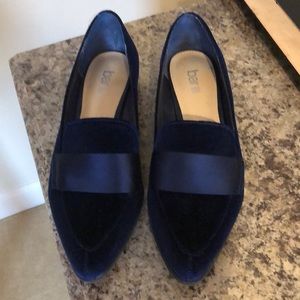 Blue velvet loafers